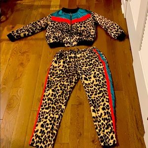 Leopard print matching pants & jacket set